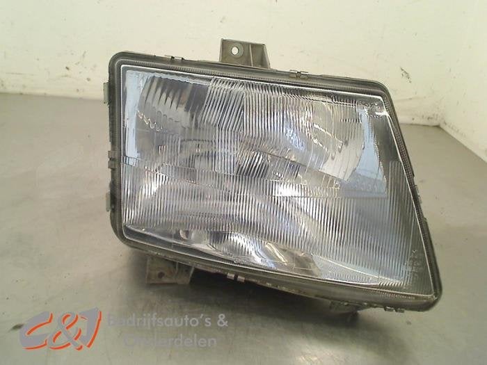 Koplamp rechts van een Mercedes Vito, Gebruikt, -, Ophalen of Verzenden, -