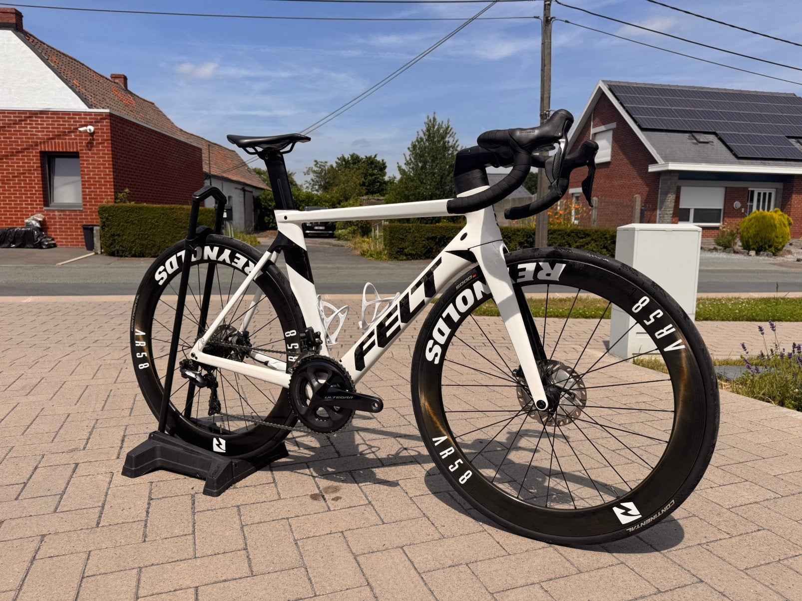 Velo FELT AR Advanced, Autres marques, Enlèvement, Carbone, 53 à 57 cm