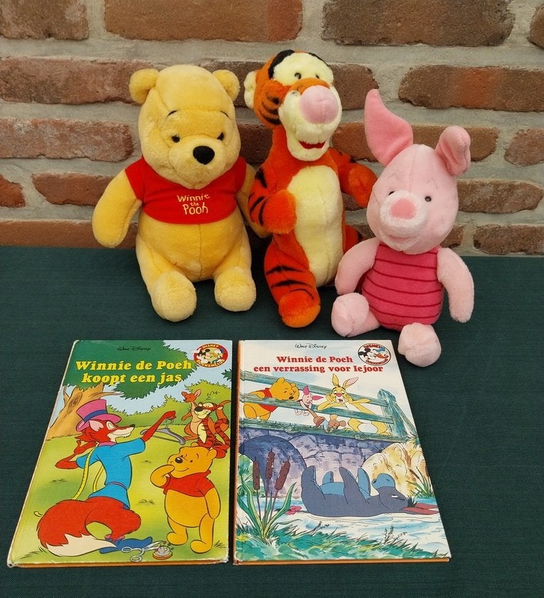 Disney: Winnie de Poeh, Knorretje en Teigetje + 2 boekjes, Ophalen of Verzenden, Winnie de Poeh of vrienden, Knuffel