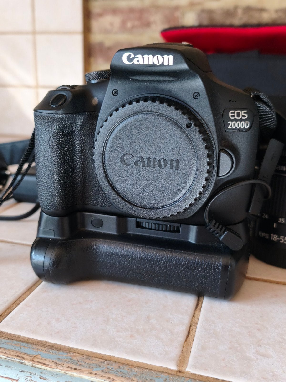 Canon EOS 2000D DSLR Kit – Compleet pakket voor beginners., Ophalen, Canon