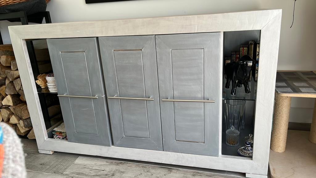 Buffet en hêtre, Maison & Meubles, Enlèvement