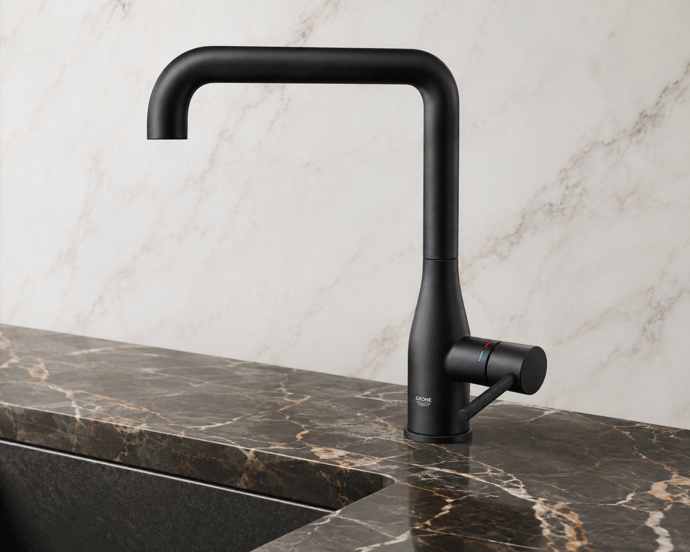 Robinet de cuisine GROHE Essence - comme neuf - noir, Bricolage & Construction, Sanitaire, Enlèvement ou Envoi, Comme neuf, Inox