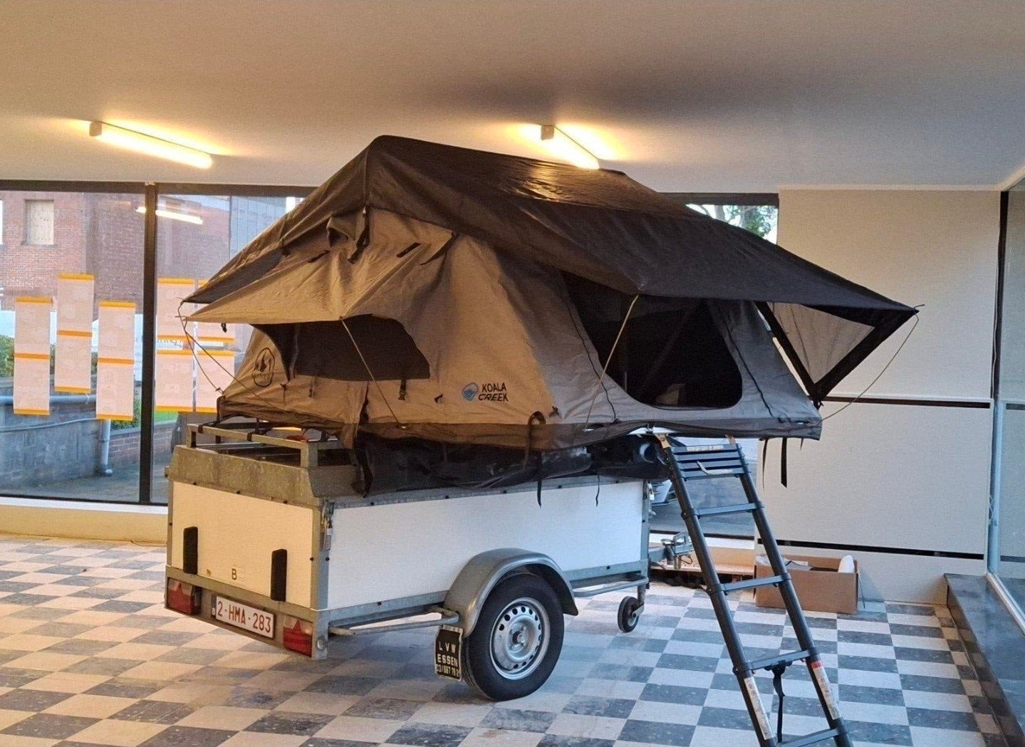 Daktent + bagagewagen, Ophalen