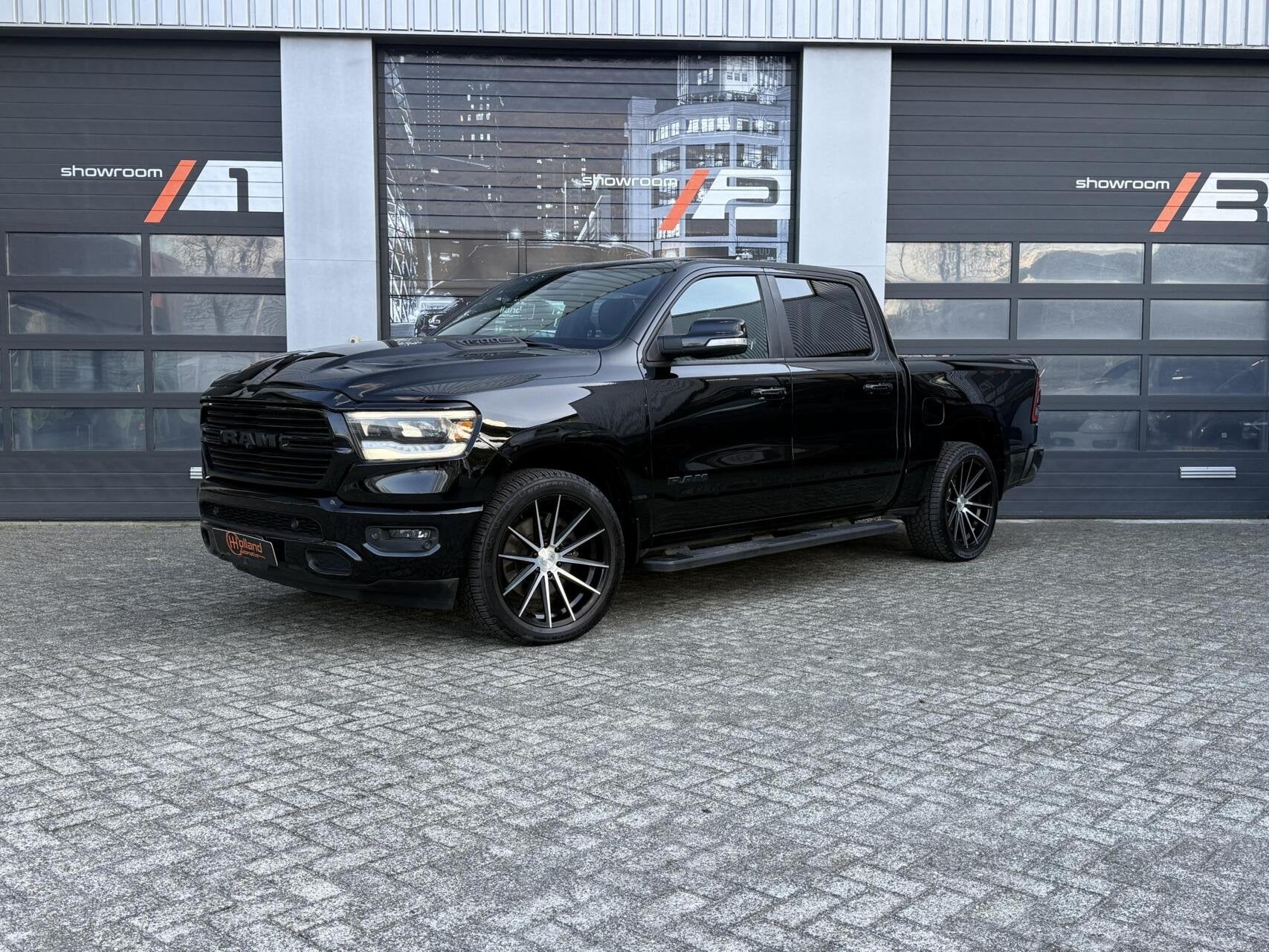 Dodge Ram 1500 4X4 5.7 V8 Crew Cab Sport|MARGE!| VOL OPTIES!, Autos, Cuir, Achat, 4 portes, RAM 1500