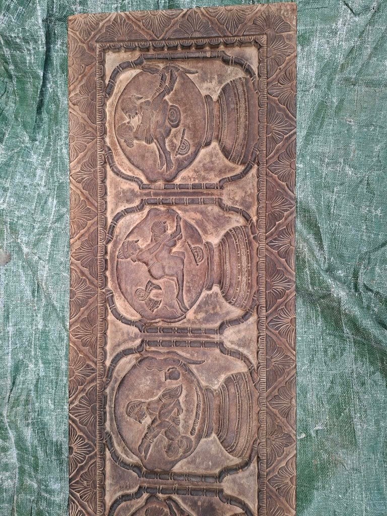 Antiek decoratief wandpaneel – Kamasutra afbeeldingen, Sculpture murale, Enlèvement, Utilisé, Bois