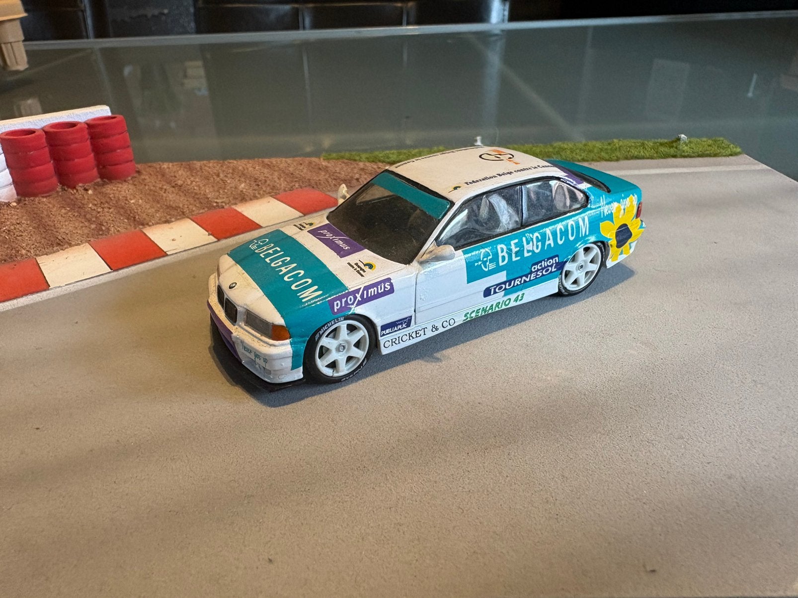 Miniatuur auto’s BMW 1/43 liefst bij interesse een bericht, Ophalen of Verzenden, Zo goed als nieuw, Auto