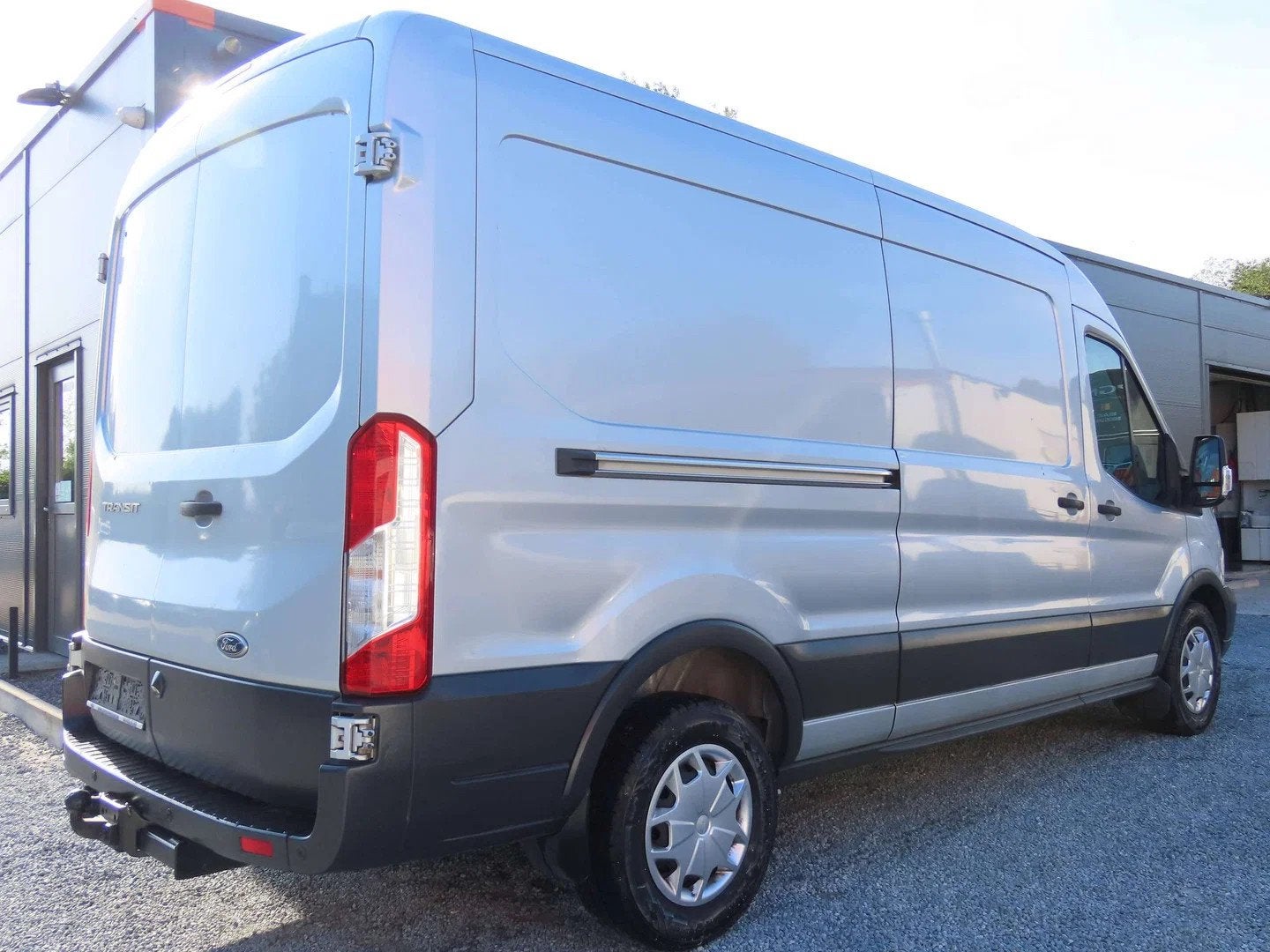 Ford Transit 2.0 TDCi L2H2 RWD Trend (bj 2018), Auto's, Gebruikt, Euro 6, 4 cilinders, 5 deurs