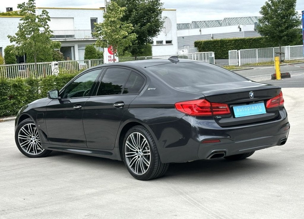 BMW 530e M Sportpakket iPerformance 42915km Shadow Line, Auto's, BMW, Automaat, USB, Zwart, Leder