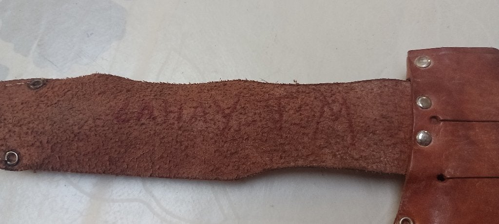 Kampeerbijl + holster met multitool uit het oude Duitsland, Ophalen of Verzenden