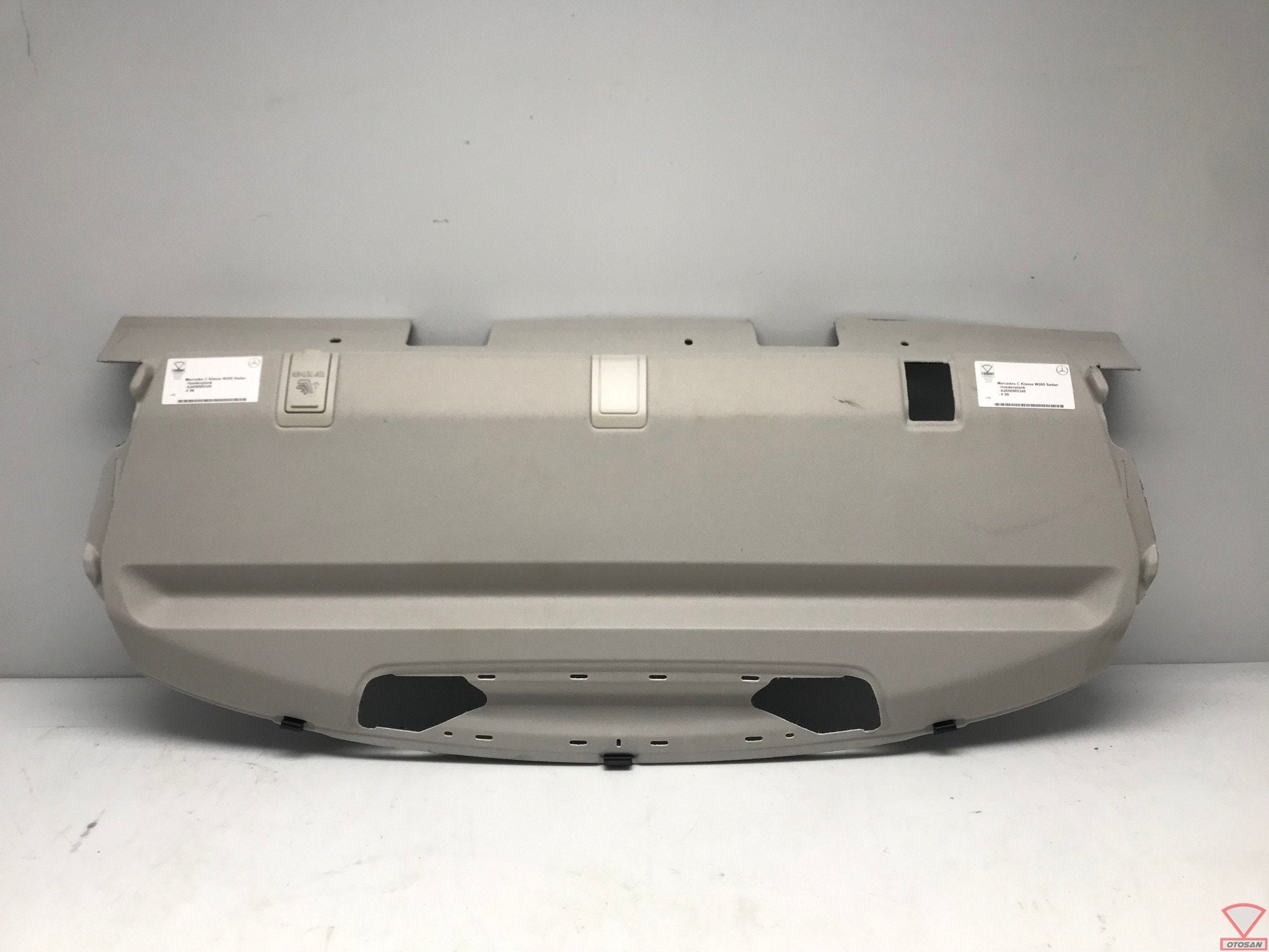 tag re colis mercedes classe c w205 berline a2056905349, Mercedes-Benz AG, Mercedes-Benz, Utilisé, Mercedesstrasse 120
70372  Stuttgart, DE