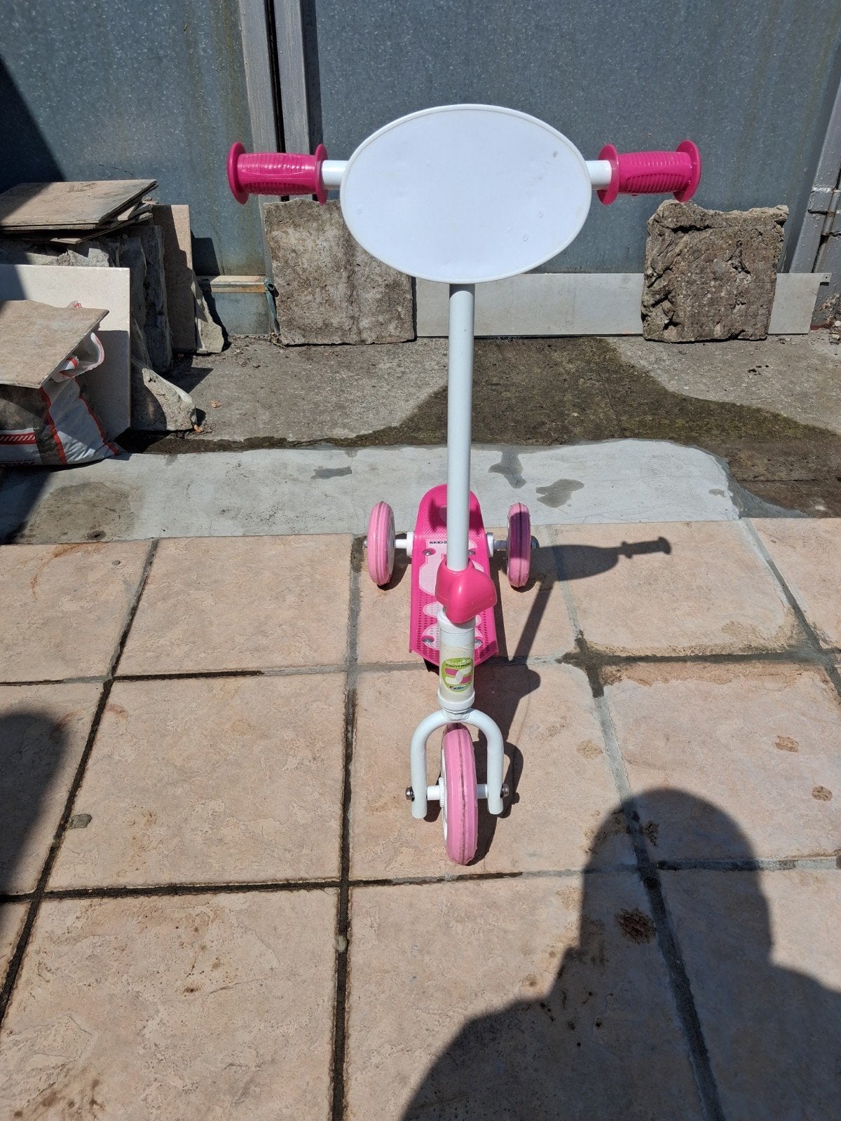 Petite trottinette rose pour petite fille, Vélos & Vélomoteurs, Trottinettes, Enlèvement, Utilisé, Step simple