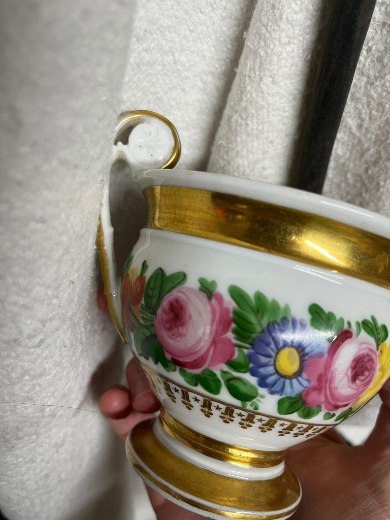 Tasse en porcelaine, Antiquités & Art, Enlèvement ou Envoi