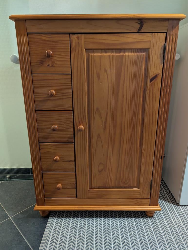 Half hoge kast, Huis en Inrichting, Kasten | Computermeubels, Ophalen