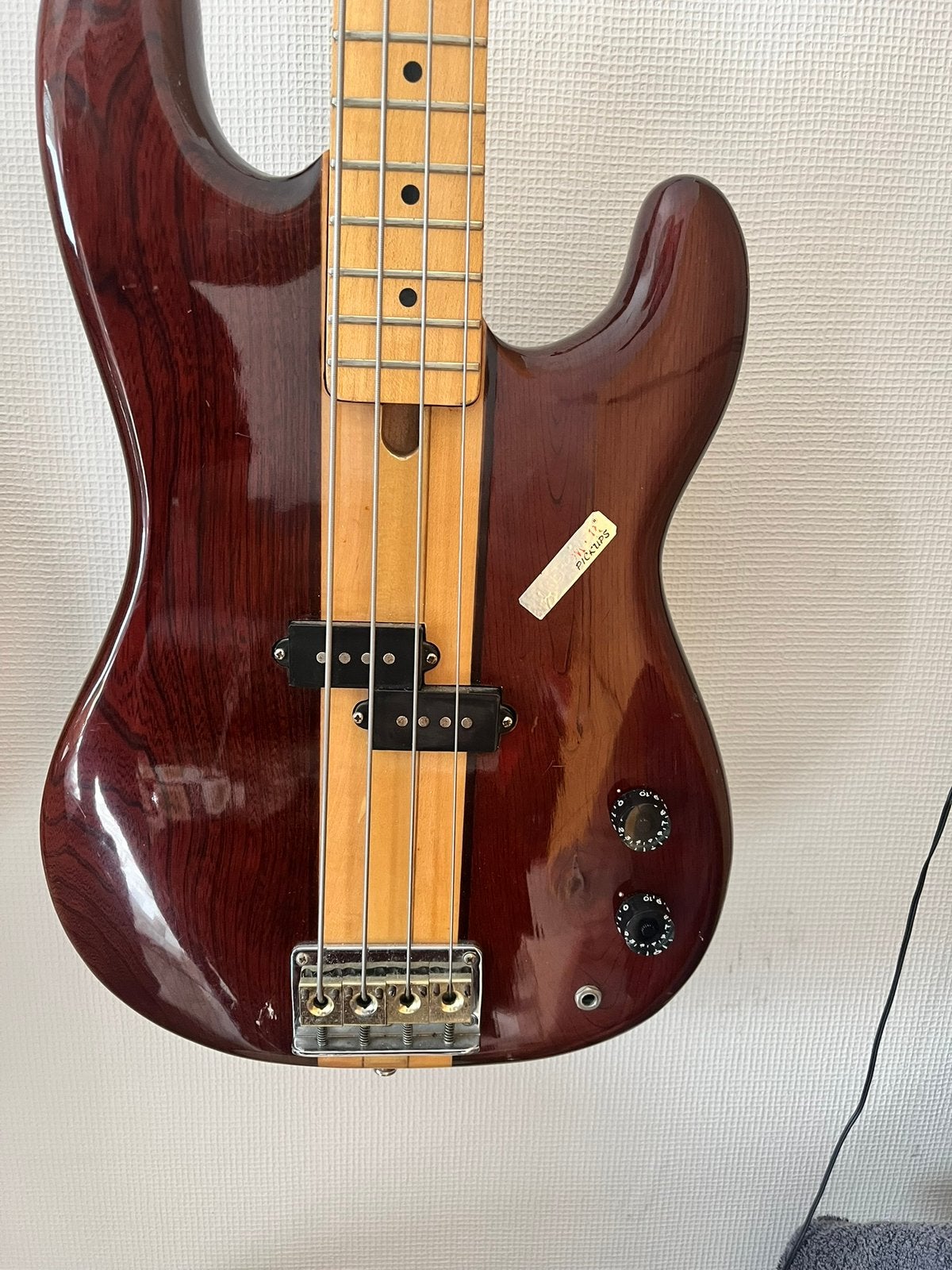 Memphis Vintage Bass, Muziek en Instrumenten, Snaarinstrumenten | Gitaren | Bas, Ophalen, Gebruikt, Elektrisch