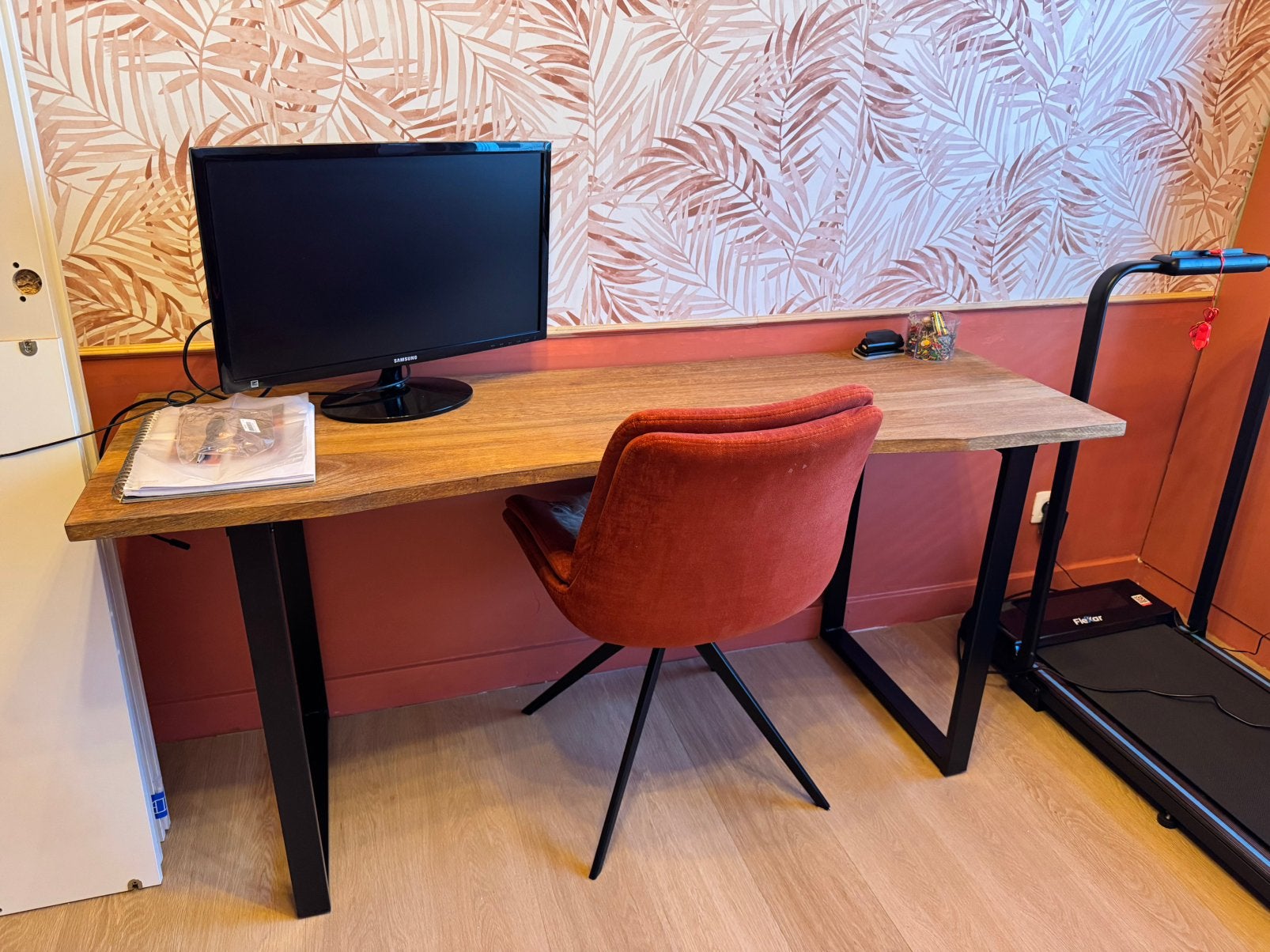 Table de bureau avec chaise, Maison & Meubles, Enlèvement, Comme neuf