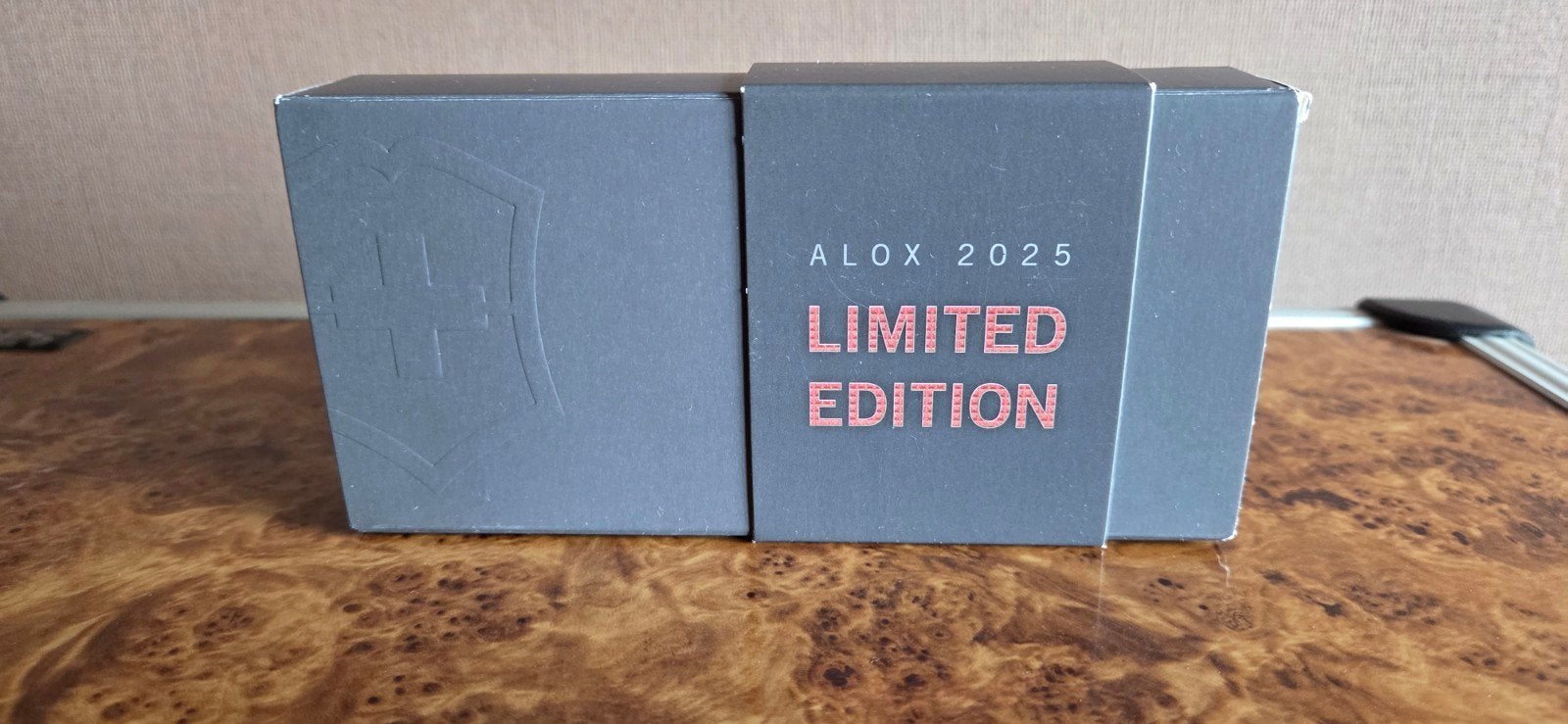 nouveau Victorinox Alox Pioneer 2025, Enlèvement ou Envoi, Neuf