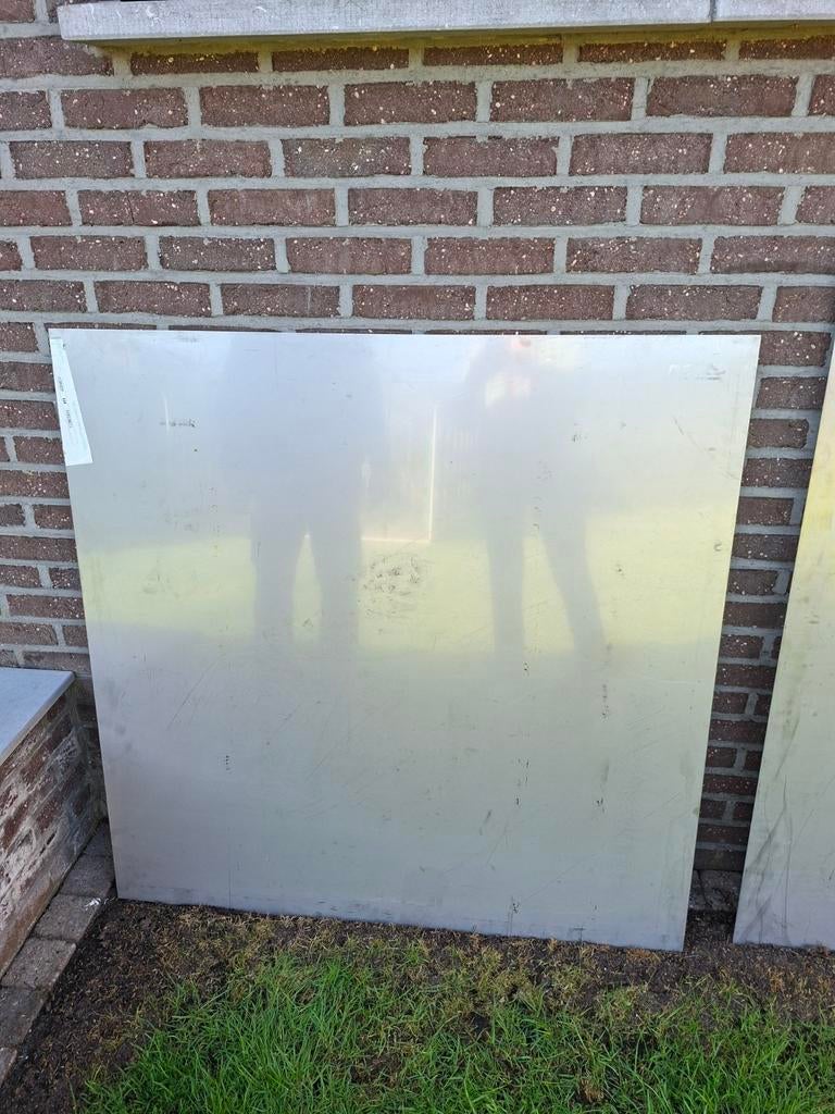 Inox plaat  rvs 316  2 mm zie foto's, Doe-het-zelf en Bouw, Platen en Panelen, Ophalen
