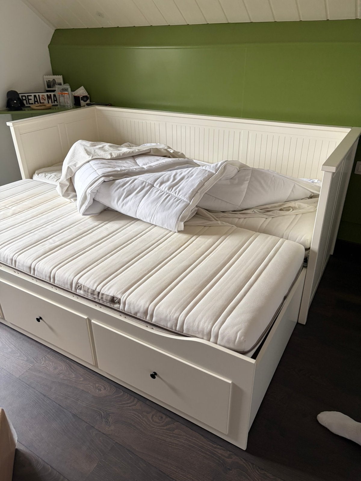 Hemnes Ikea bedbank 2 matrassen, Enlèvement, Utilisé, Deux personnes