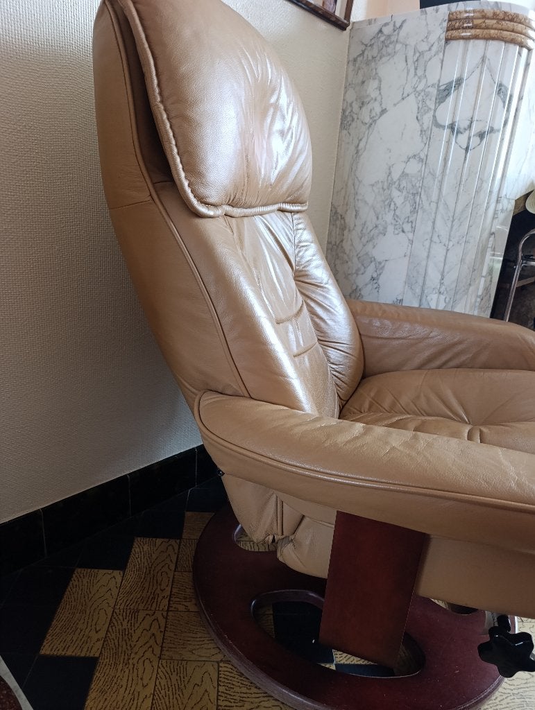 Fauteuil en cuir véritable tournant sur son pieds, Maison & Meubles, Fauteuils, Enlèvement, Utilisé, Cuir