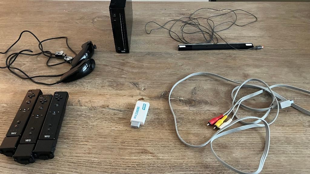 Nintendo Wii + allerlei, Enlèvement, Utilisé, Avec 3 manettes ou plus