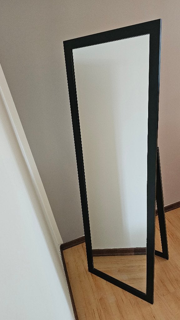 Vrijstaande spiegel  Miroir sur pied, Enlèvement