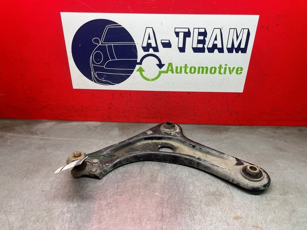BRAS DE SUSPENSION AVANT GAUCHE (TRIANGLE) (|9670772080|), Utilisé, Peugeot