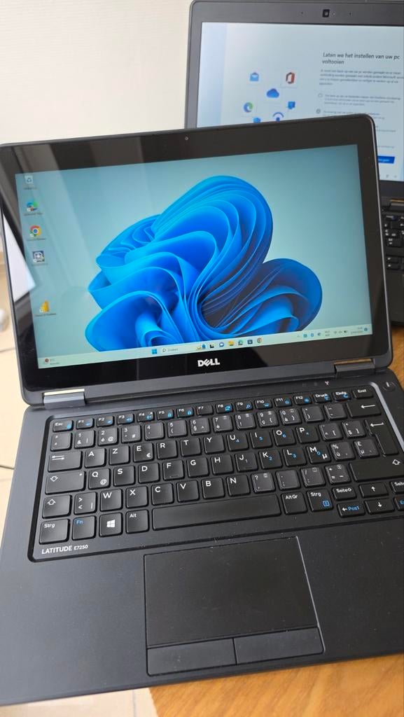 Lot met 9 laptops dell E7250., Computers en Software, Windows Laptops, 12 inch, SSD, Ophalen