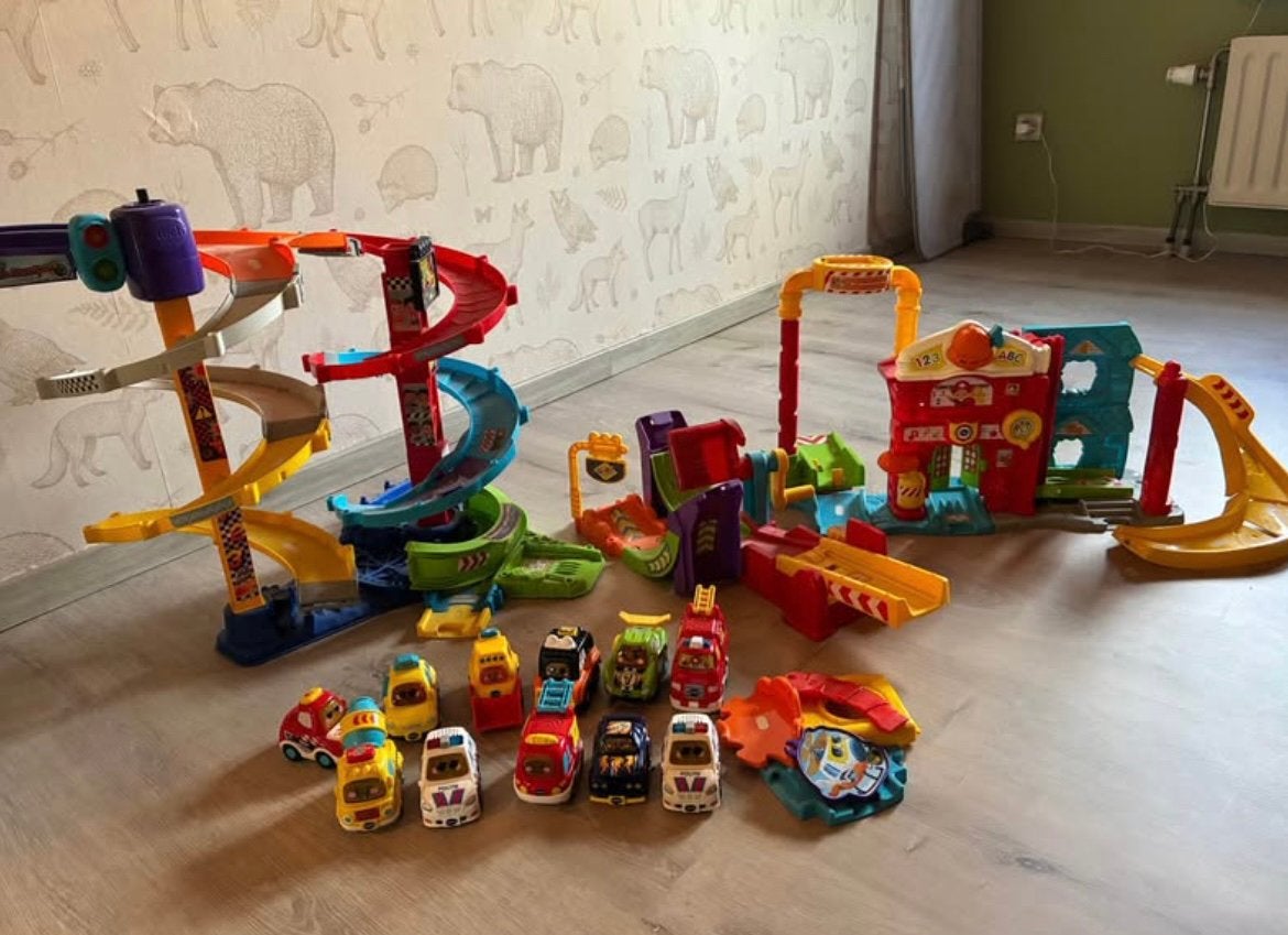 Pakket toet toet auto’s, Kinderen en Baby's, Ophalen, Zo goed als nieuw