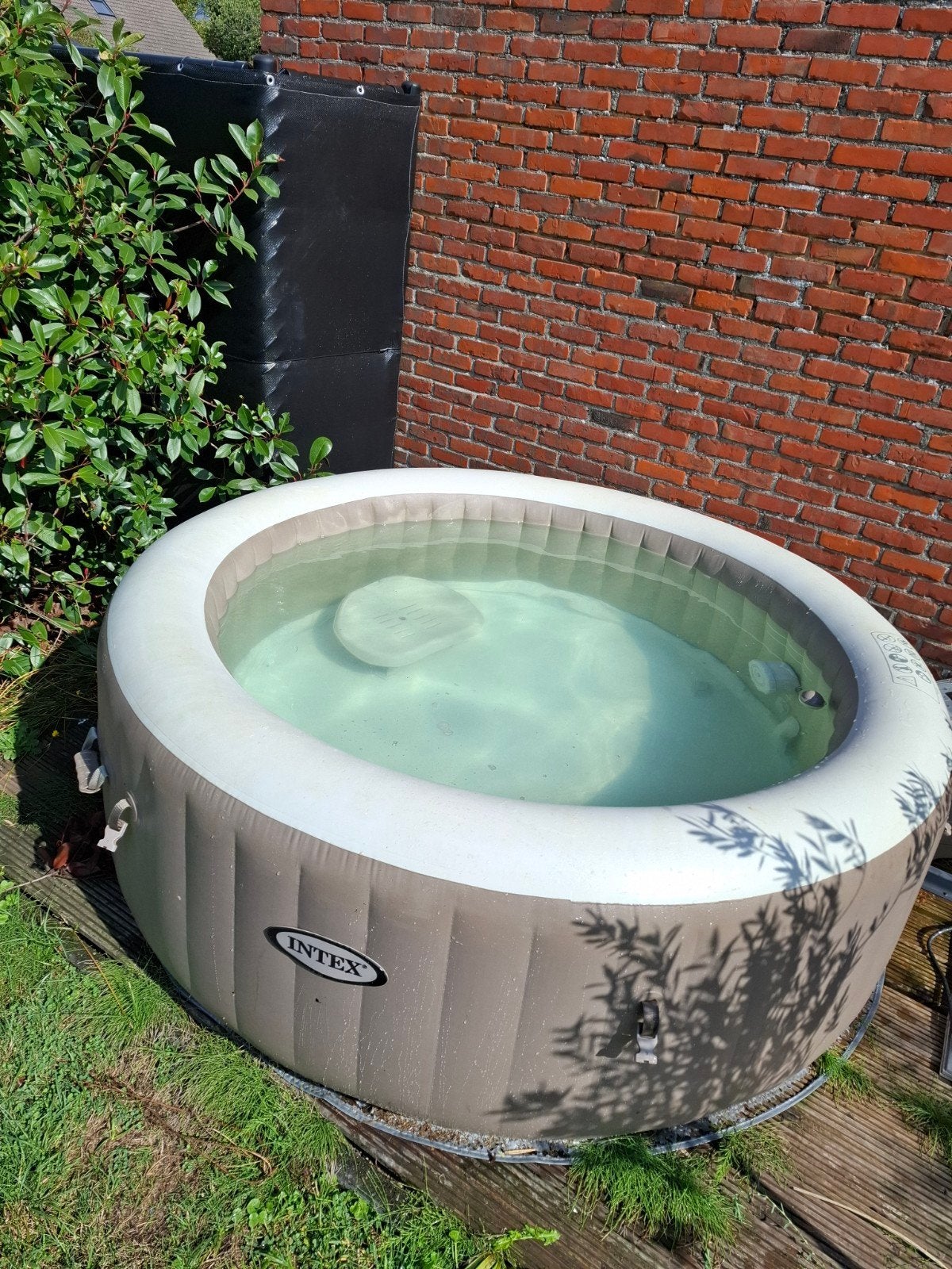 Jacuzzi opblaasbaar INTEX, Ophalen, Gebruikt, Afdekzeil, Opblaasbaar