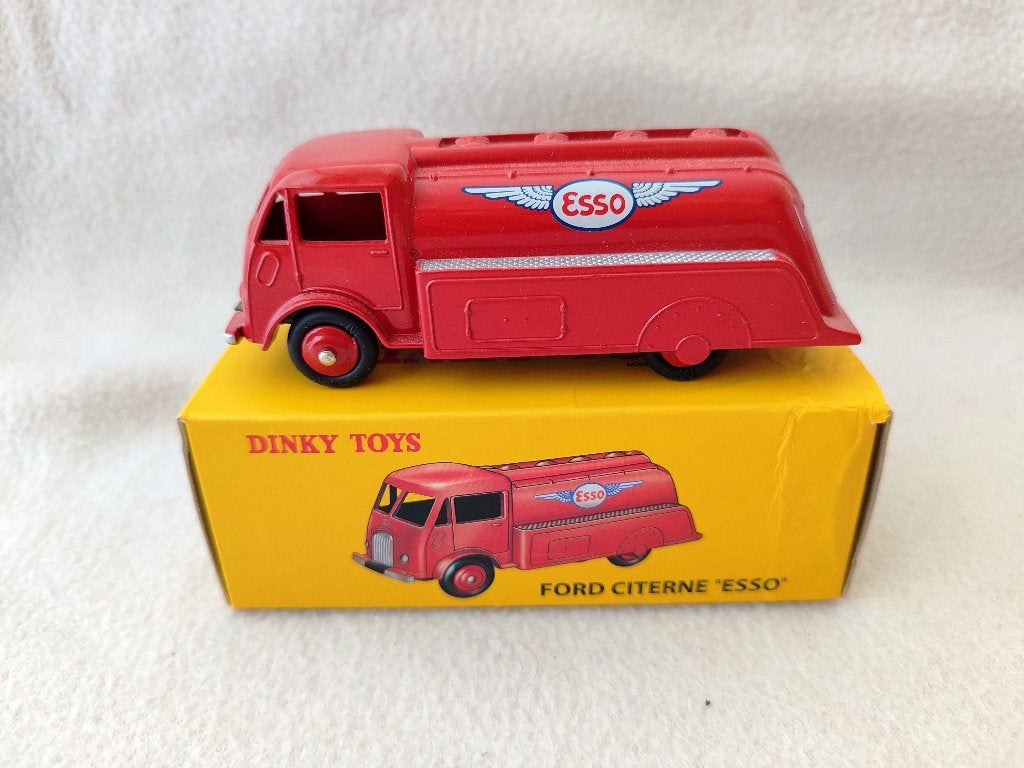 Dinky Atlas _ Ford Citerne Esso _ ref. 25U., Enlèvement ou Envoi, Comme neuf, Bus ou Camion, Dinky Toys