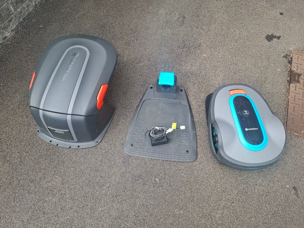 Tondeuse Robot Gardena Sileno Smart Life 750, Jardin & Terrasse, 20 à 25 cm, Comme neuf, Enlèvement, Contrôlable via l'application