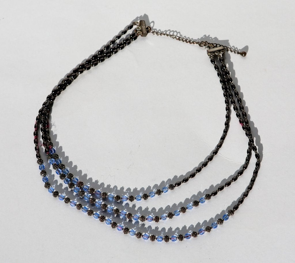Prachtige zilveren en blauwe ketting met meerdere rijen, Handtassen en Accessoires, Kettingen, Ophalen of Verzenden, Zo goed als nieuw