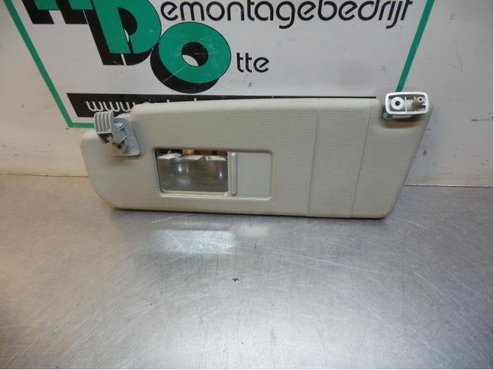 Zonneklep van een Volkswagen Polo (Polo 99-), Auto-onderdelen, Gebruikt, -, Volkswagen, -