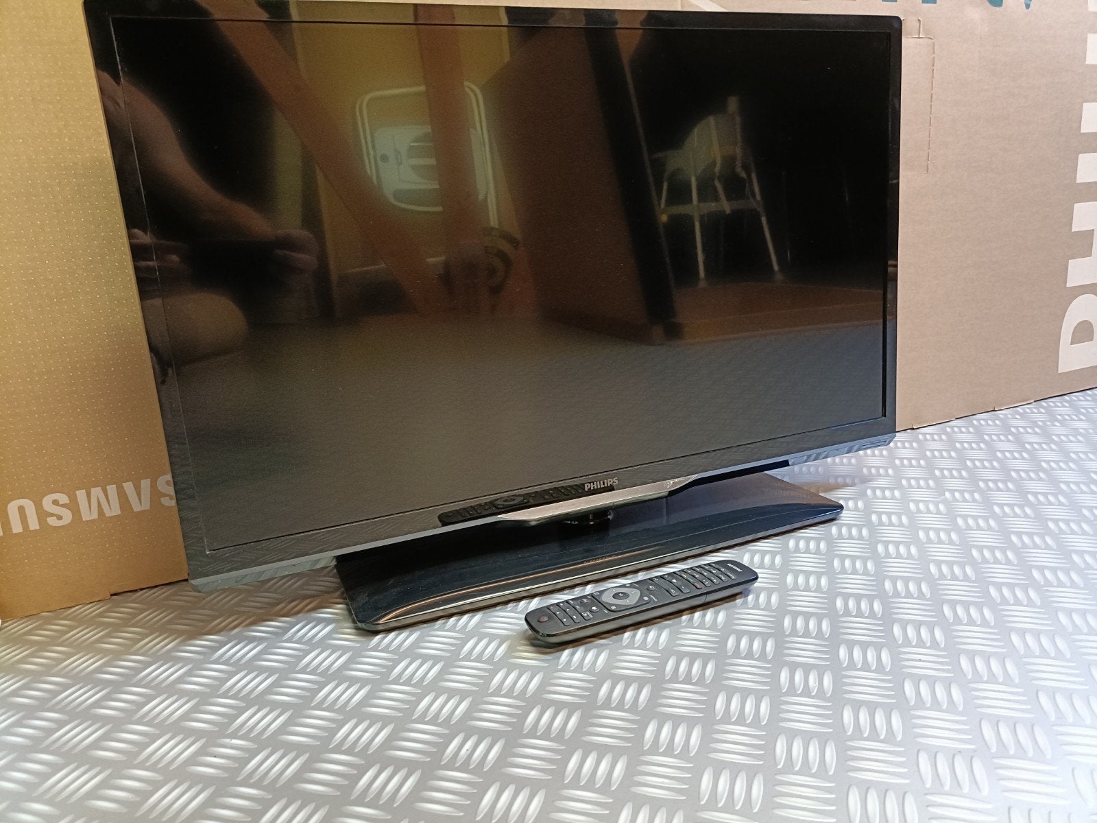tv 32" kot, Audio, Tv en Foto, Televisies, Ophalen, Philips