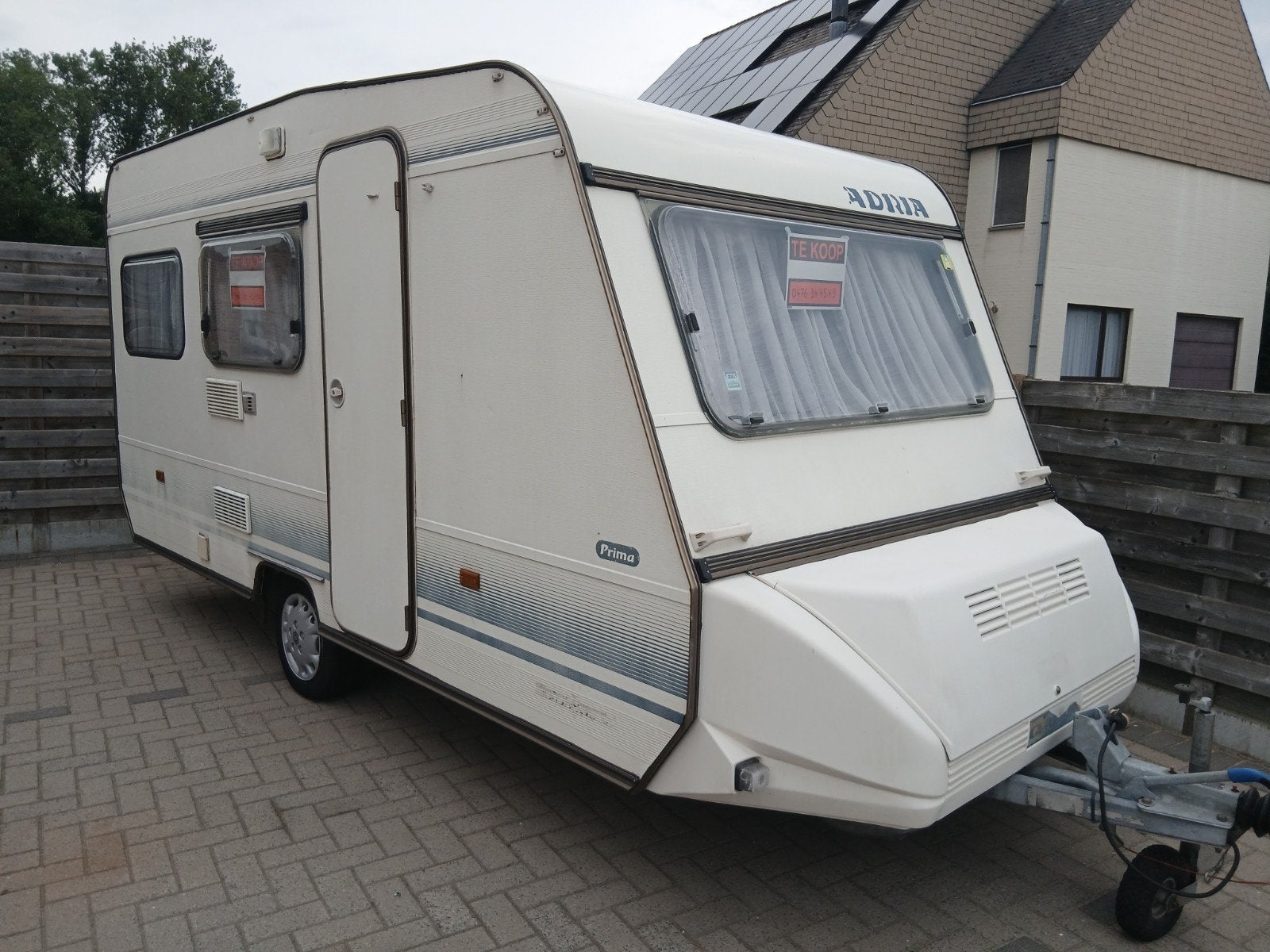 Adria primo, Caravans en Kamperen, Caravans, Reservewiel, 750 - 1000 kg, Particulier, Adria