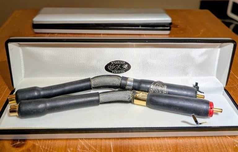 Bybee Slipstream Golden Goddess RCA ultra high end (2 paar), Ophalen of Verzenden, Zo goed als nieuw