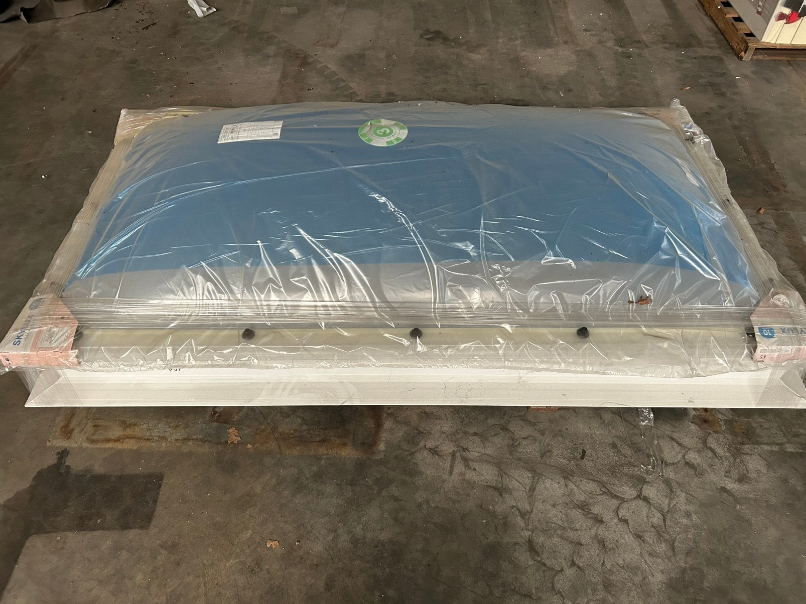 Koepel Skylux 100 x 200, Ophalen, Nieuw