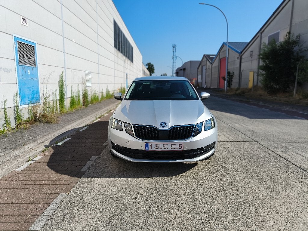 Skoda Octavia in Topstaat, Autos, Argent ou Gris, Achat, Euro 6, Boîte manuelle