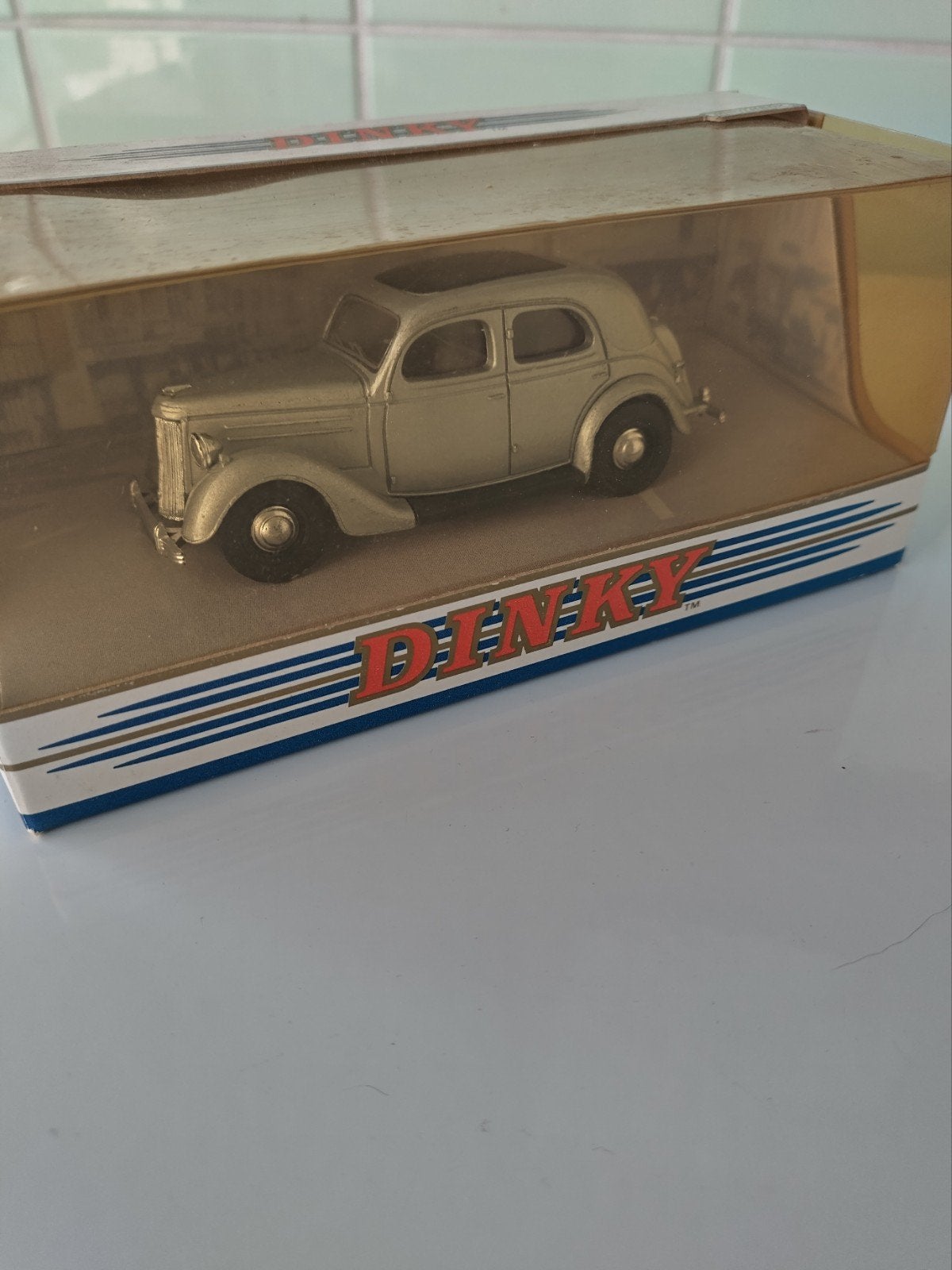 Dinky Toys Ford V8 Pilot AFHALING LEES BESCHRIJVING, Ophalen, Nieuw, Auto, Dinky Toys
