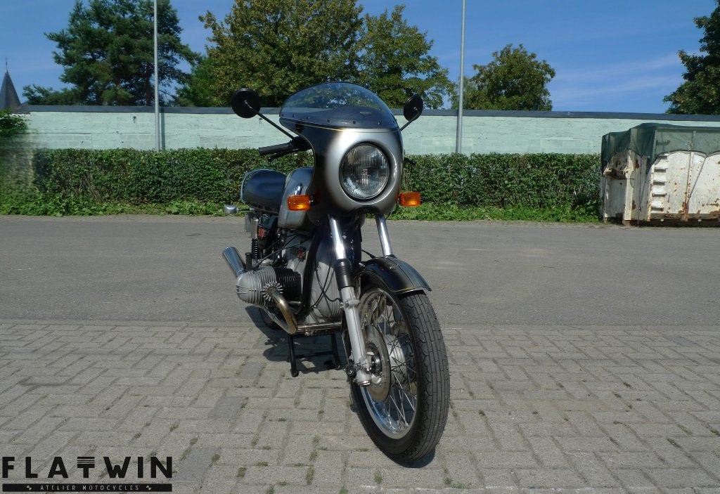 BMW R90S Silver Smoke - gerestaureerd - #flatwinmotos, Motoren, Cardan-aandrijving, 2 cilinders, Occasion, Motorrijbewijs A