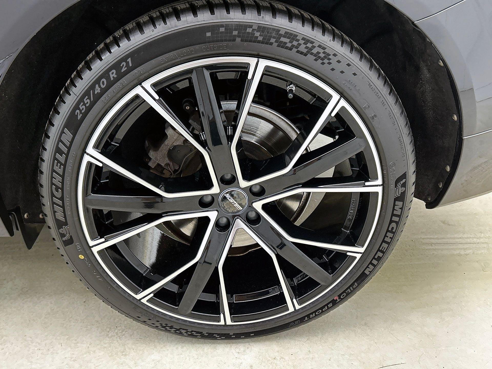 Volvo XC60 T8 e4x4 Geartronic R-Design | Panoramisch dak | M, Auto's, Automaat, Stof, Gebruikt, Euro 6