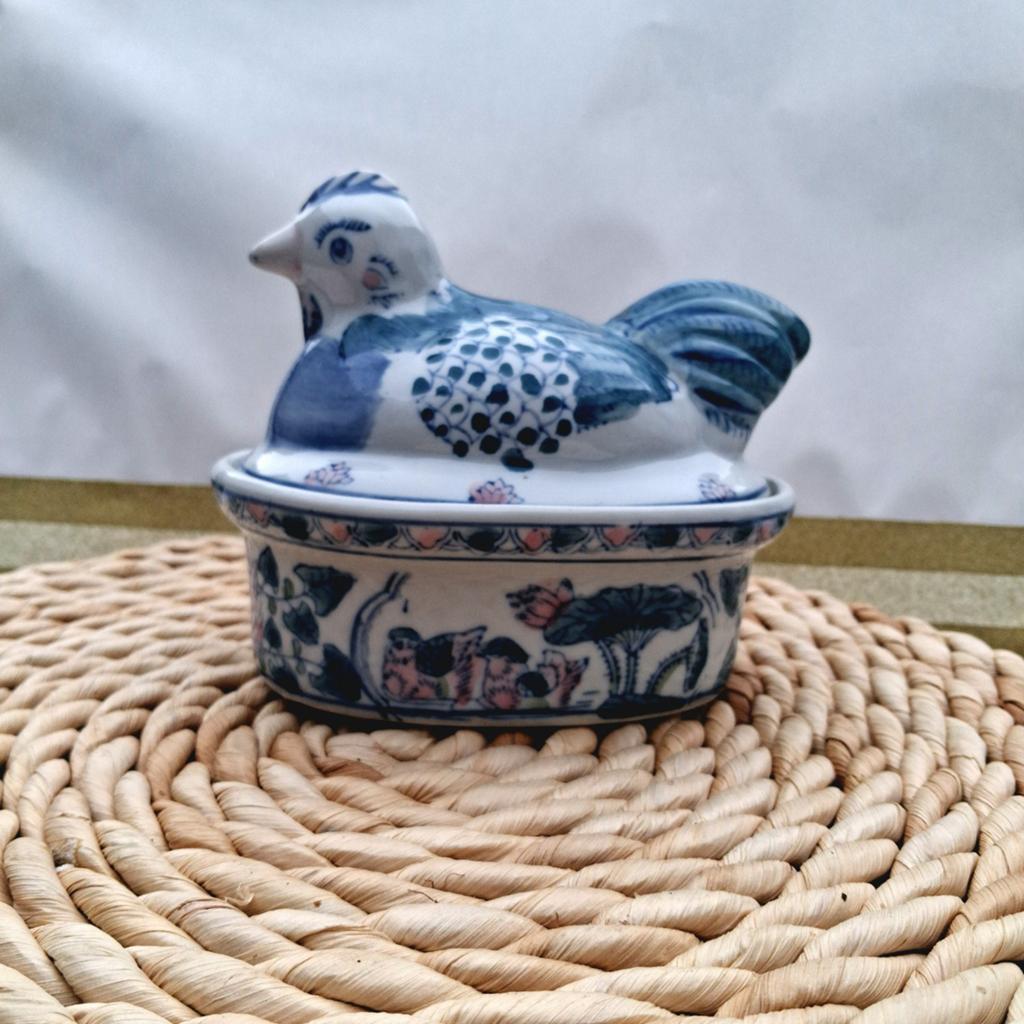 Boîte à couvercle en porcelaine chinoise vintage, Antiquités & Art, Antiquités | Céramique & Poterie, Enlèvement ou Envoi