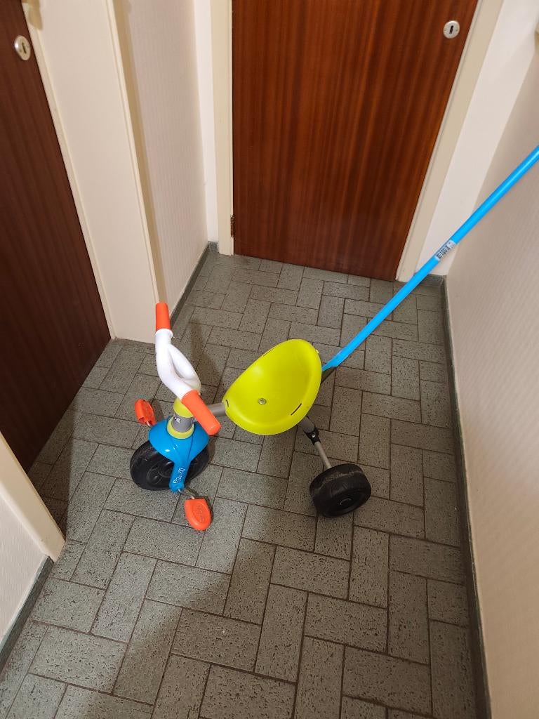 Jouets enfants, Fietsen en Brommers, Ophalen, Gebruikt, Verstelbare zitting