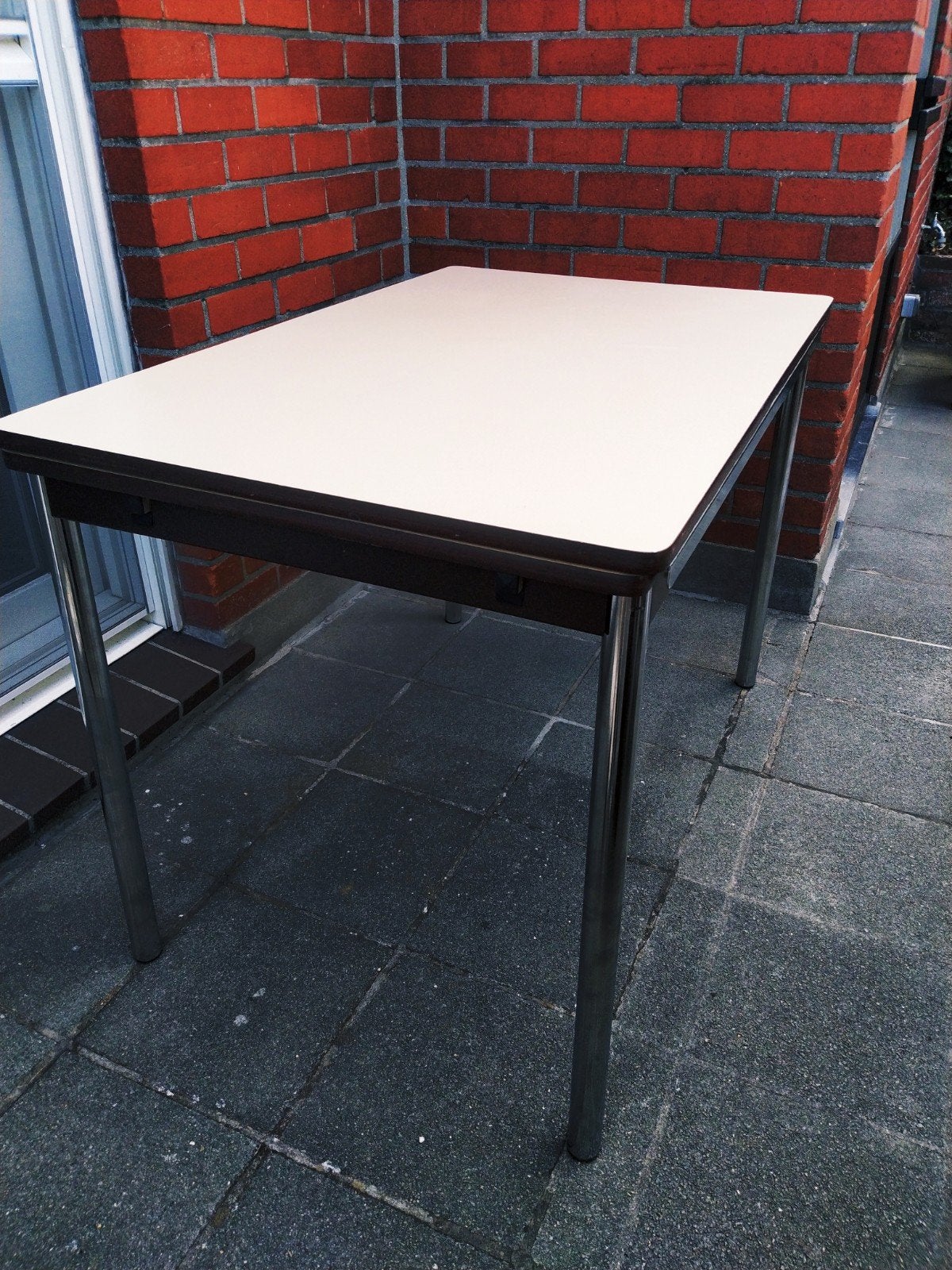 Tafel uitschuifbaar  zeer stevig / zwaar., Huis en Inrichting, Tafels | Salontafels, Ophalen