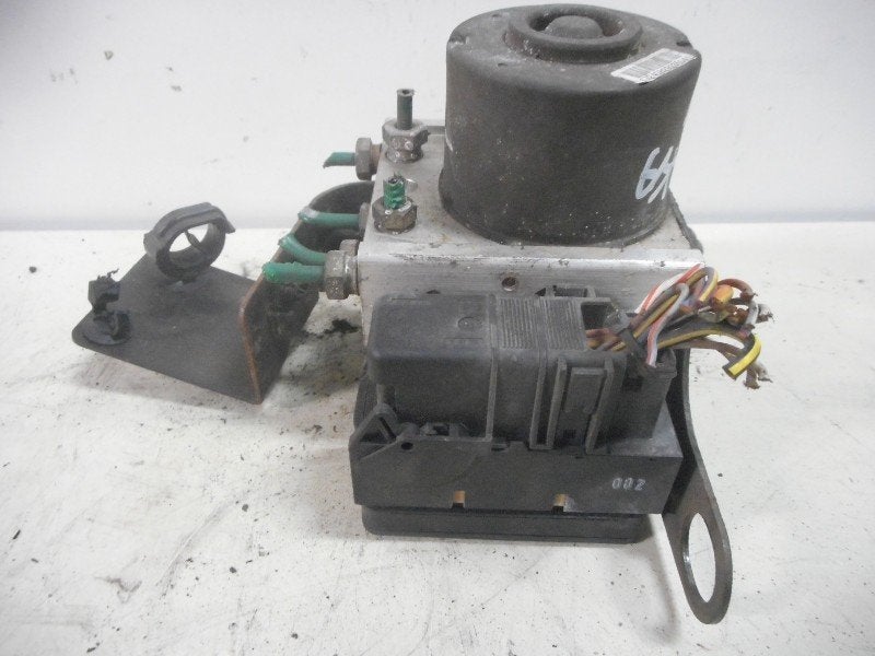 ABS POMP Ford StreetKa (4s61-2m110-ccfomoco), Gebruikt, Sodener Straße 9
65824  Schwalbach, DE, Ford, Continental Aftermarket & Services GmbH