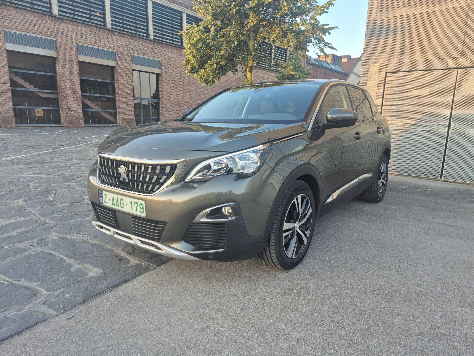 PEUGEOT 3008 1.2 BENZINE AUTOMAAT TOPSTAAT (LEDER, NAVI), Cuir, Achat, Euro 6, Entreprise