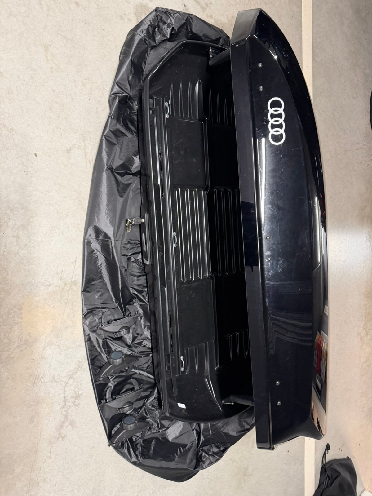 Coffre de toit de marque AUDI, Enlèvement, Utilisé