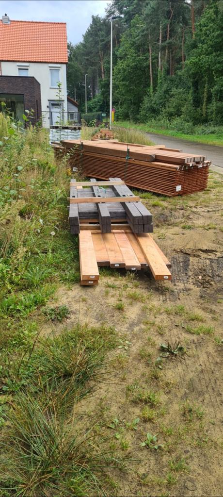 2 betonnen antraciet palen 310cm + 6 platen 184cm, Tuin en Terras, Ophalen, Palen