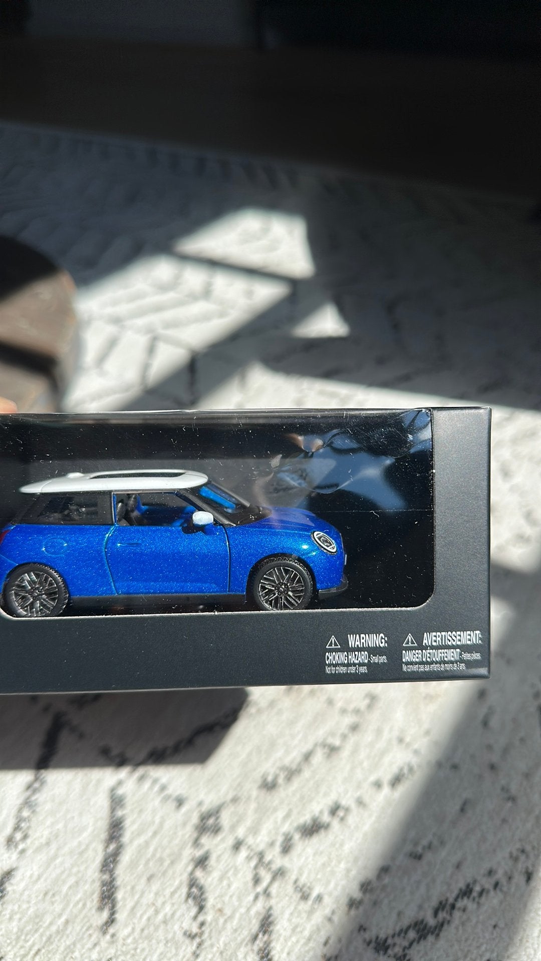 Miniatuur auto Mini Cooper SE, Ophalen of Verzenden, Zo goed als nieuw, Auto