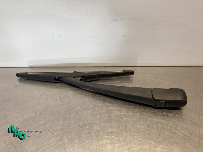 Bras essuie-glace arrière d'un Opel Agila (Agila 08-), -, Opel, 3 mois de garantie, Utilisé